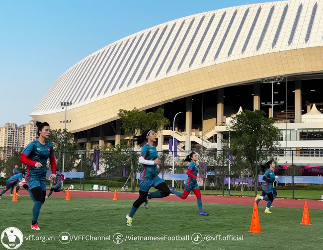 Nguyễn Thị Thuý Hằng: &quot;Tôi muốn ghi bàn vào lưới ĐT nữ Nhật Bản&quot; - Ảnh 1.