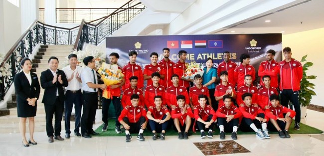 U23 Singapore và U23 Yemen đã có mặt tại Phú Thọ - Ảnh 3.