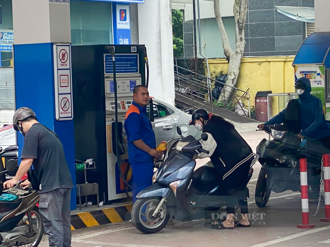Giá xăng dầu hôm nay 1/10: Tuần giảm sâu nhất quý III - Ảnh 4.