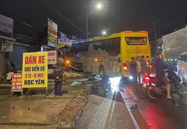 Thông tin đăng kiểm mới nhất về xe khách Thành Bưởi va chạm xe 16 chỗ khiến 4 ngưởi tử vong - Ảnh 1.