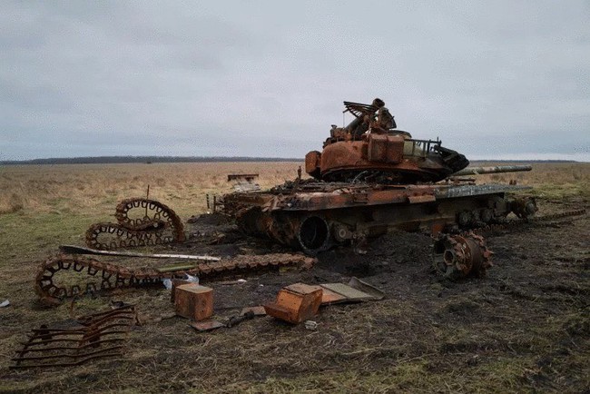 Binh sĩ Ukraine một mình tiêu diệt 4 xe Nga - Ảnh 1.