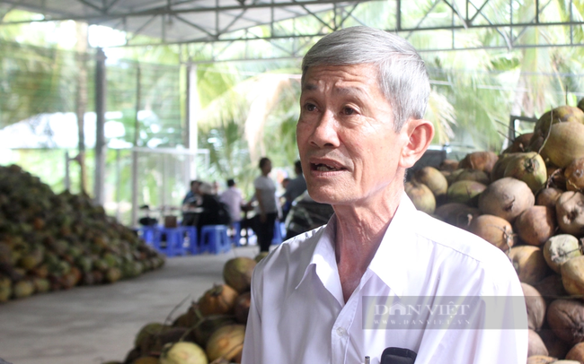 Ông Nguyễn Văn Chúc - Giám đốc HTX Dịch vụ nông nghiệp Công Bằng Hưng Lễ. Ảnh: Nguyên Vỹ