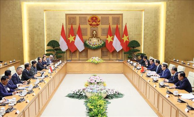 Thủ tướng Phạm Minh Chính, Chủ tịch Quốc hội Vương Đình Huệ hội kiến Tổng thống Indonesia Joko Widodo- Ảnh 2.
