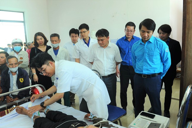 Tầm soát ung thư phổi và các bệnh lý về phổi miễn phí cho người dân tỉnh Thừa Thiên Huế - Ảnh 3.