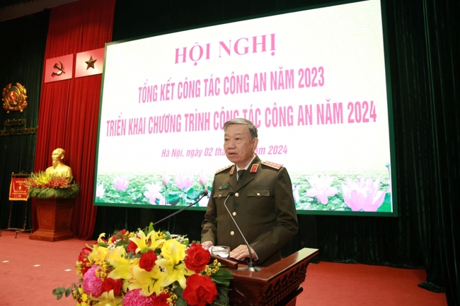 Đại tướng Tô Lâm lưu ý Đảng ủy Công an TP.Hà Nội cần tập trung chấn chỉnh ngay những tồn tại, thiếu sót- Ảnh 1.