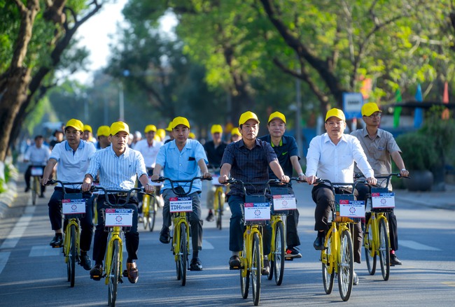 Vận hành hệ thống xe đạp công cộng trên diện rộng để đưa Huế trở thành “thành phố xe đạp” - Ảnh 1.
