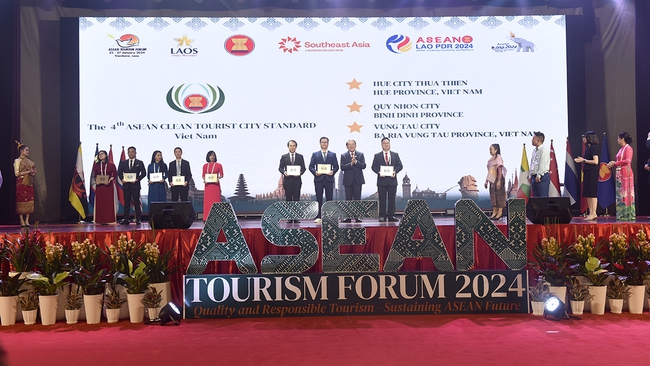 Huế, Vũng Tàu và Quy Nhơn được trao giải thưởng Thành phố Du lịch sạch ASEAN 2024 - Ảnh 1.