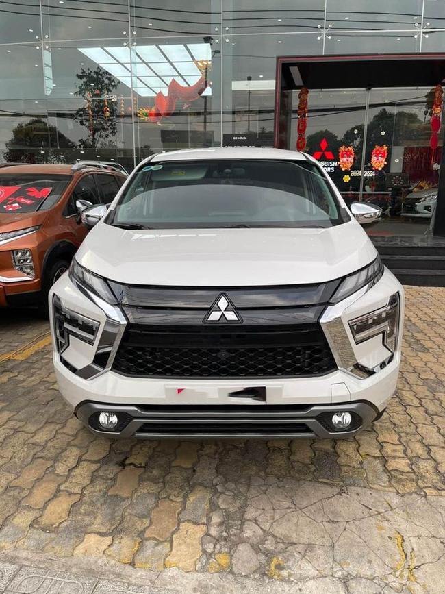 Mitsubishi Xpander cũ xuống giá khó tin vì xe mới ưu đãi sâu- Ảnh 1.