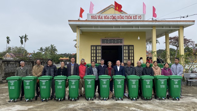 Hội NDVN khảo sát dự án phân loại, thu gom rác thải sinh hoạt nông thôn 4,5 tỷ đồng tại TT-Huế - Ảnh 5.