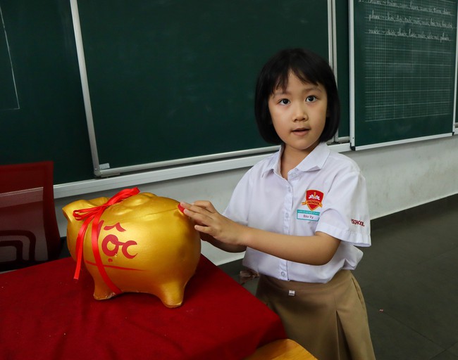 Trường Hội nhập Quốc tế iSchool Ninh Thuận mang quà Tết đến học sinh nghèo miền núi- Ảnh 3.