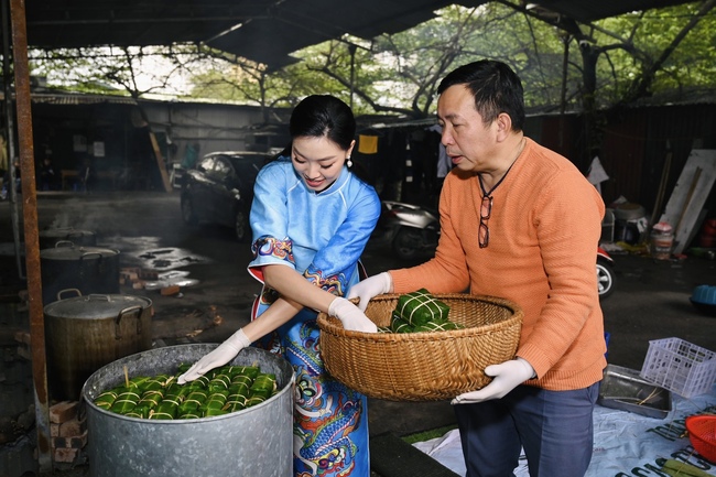 Chương trình "Bánh chưng xanh, Tết an lành": 1.500 chiếc bánh chưng được "ra lò" trong vòng 24 giờ- Ảnh 23.