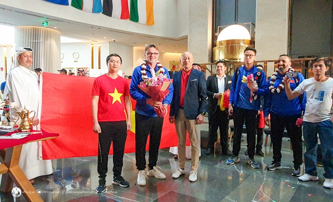 ĐT Việt Nam được đón tiếp chu đáo và nồng nhiệt tại Doha, Qatar- Ảnh 13.