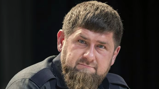 Thủ lĩnh Chechnya yêu cầu dỡ trừng phạt đổi tù nhân, phản ứng bất ngờ của trùm tình báo Ukraine- Ảnh 1.