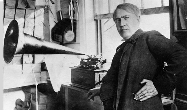 Thomas Edison từng bị "ném đá" ra sao khi phát minh bóng đèn? - Ảnh 3.