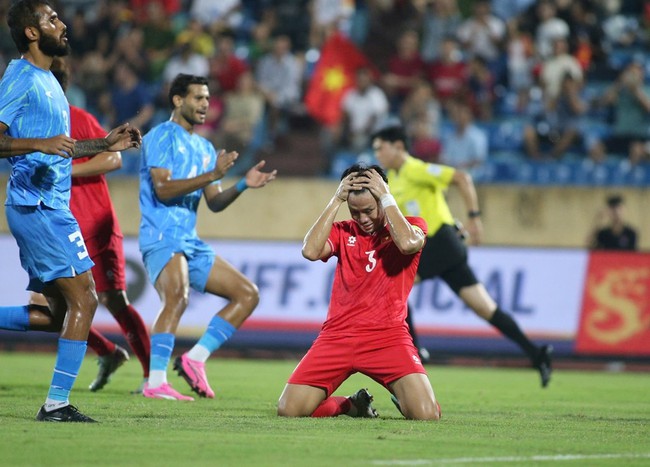 “ĐT Việt Nam chưa định hình bộ khung, lối chơi, khó vào chung kết ASEAN Cup 2024" - Ảnh 2.