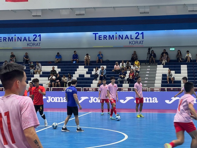 HLV Argentina chỉ ra 2 bất lợi của ĐT futsal Việt Nam trước Indonesia - Ảnh 2.