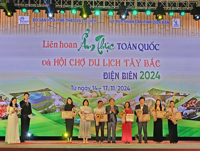 Đặc sắc Liên hoan Ẩm thực toàn quốc - Hội chợ Du lịch Tây Bắc Điện Biên năm 2024- Ảnh 2.