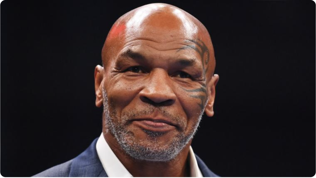 Vì sao Mike Tyson xăm hình Mao Trạch Đông lên người? - Ảnh 1.