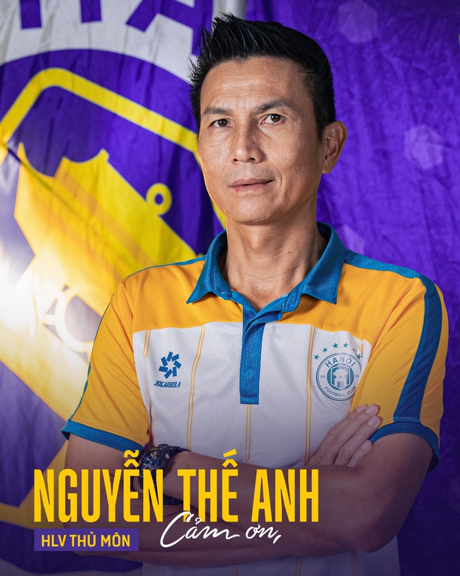 Hà Nội FC bất ngờ chia tay HLV - Ảnh 1.