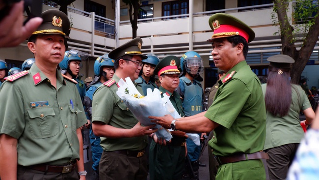 Ảnh: TP.HCM ra quân cao điểm tấn công, trấn áp các loại tội phạm đảm bảo ANTT - Ảnh 15.