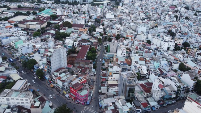 "Cơn khát" và sự khan hiếm nguồn cung chung cư ở nội đô Hà Nội - Ảnh 3.