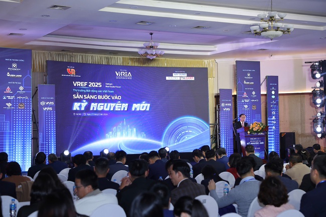 Thứ trưởng Bộ Xây dựng:  - Ảnh 2.