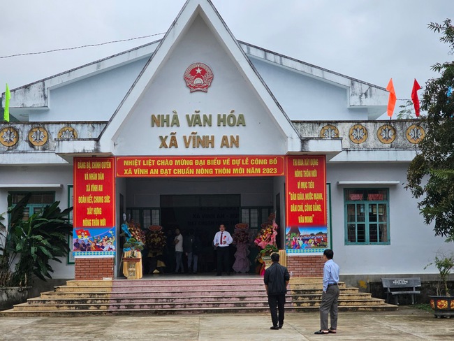 Một xã ở Bình Định có 90% dân số là người dân tộc Bana về đích nông thôn mới vì điều bất ngờ- Ảnh 2.