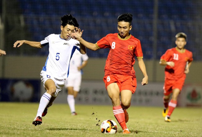 Đội bóng của HLV Minh Phương chiêu mộ tiền vệ từng là "Vua giải trẻ"- Ảnh 1.