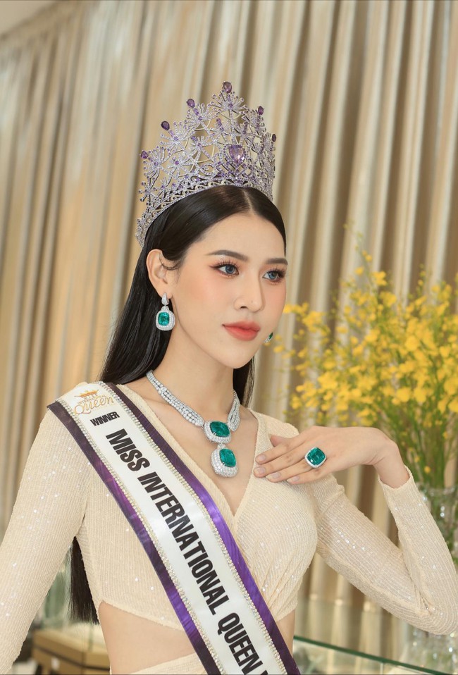 7 Hoa hậu đăng quang trong năm 2023: Hoa hậu Ý Nhi, Bùi Quỳnh Hoa khiến dân tình "dậy sóng" nhất?- Ảnh 2.
