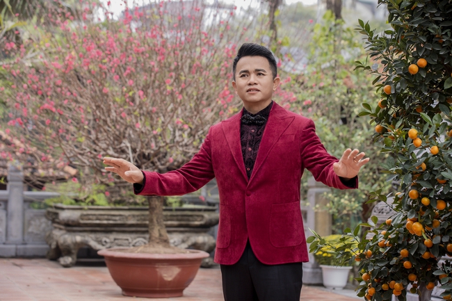 Ca sĩ Tuấn Cường đưa cuộc đời mình lên MV Tết, lan tỏa thông điệp đoàn viên- Ảnh 1.