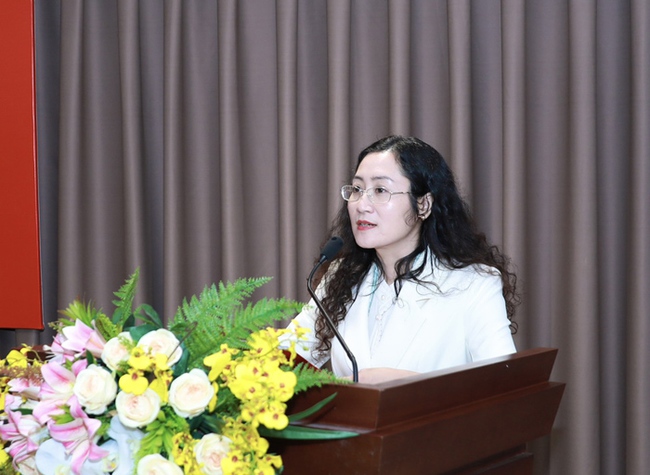 Bà Nguyễn Thị Huệ được bổ nhiệm làm Phó Trưởng ban Dân vận Thành ủy Hà Nội- Ảnh 1.