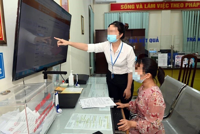 Hồ sơ nộp trực tuyến quá hạn xử lý, Hà Nội yêu cầu xin lỗi người dân, doanh nghiệp- Ảnh 1.