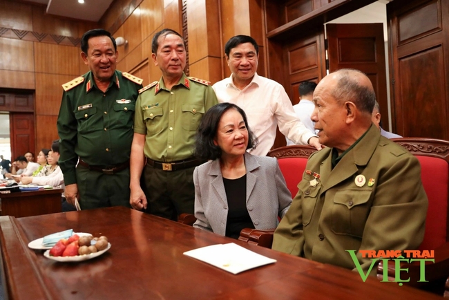 Đồng chí Trương Thị Mai, Thường trực Ban Bí thư làm việc với Ban Thường vụ Tỉnh ủy Điện Biên

- Ảnh 3.
