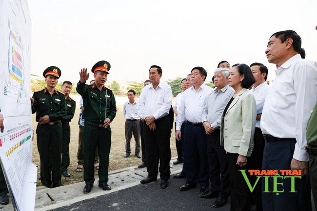 Đồng chí Trương Thị Mai, Thường trực Ban Bí thư làm việc với Ban Thường vụ Tỉnh ủy Điện Biên

- Ảnh 4.