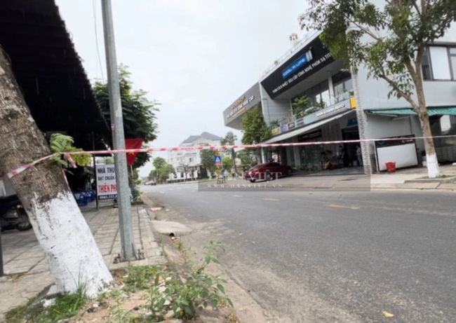 Công an phong toả các tuyến đường tại khu vực nhà Chủ tịch UBND tỉnh Quảng Ngãi Đặng Văn Minh- Ảnh 2.