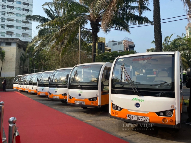 TP.HCM: Ra mắt xe điện phục vụ khách du lịch, giá vé cao nhất 250.000 đồng- Ảnh 2.