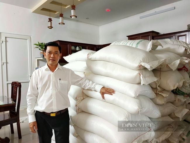 Vụ mua 10 tấn gạo từ thiện, bị tráo hàng kém chất lượng: Tòa xử thắng, vẫn mỏi mòn chờ quyền lợi- Ảnh 1.