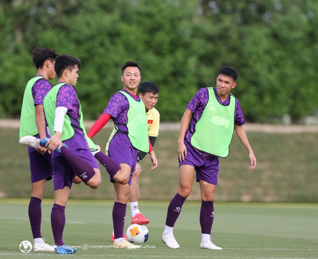 1 ngày trước khi U23 Việt Nam chốt danh sách, HLV Hoàng Anh Tuấn yêu cầu cao với học trò- Ảnh 5.