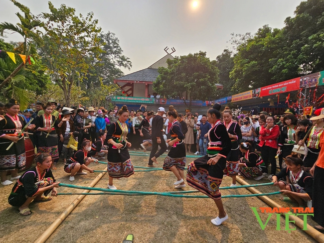 Sôi nổi Ngày hội Văn hóa, Thể thao, Du lịch các dân tộc huyện Điện Biên- Ảnh 3.