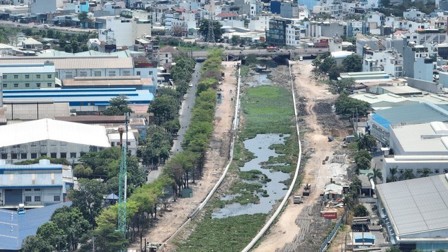 TP.HCM sẽ chấm dứt hợp đồng với Tập đoàn Thuận An nếu chậm tiến độ tại dự án cải tạo kênh rạch- Ảnh 1.