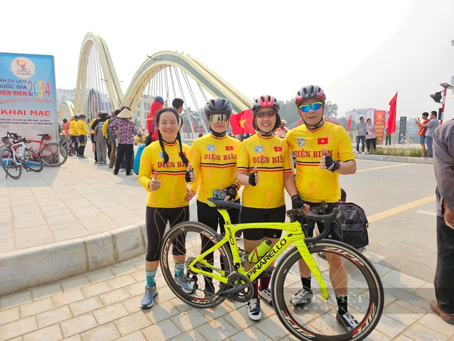 Khai mạc cuộc đua xe đạp 2.700km dọc đất nước, kỷ niệm 70 năm chiến thắng Điện Biên Phủ- Ảnh 8.