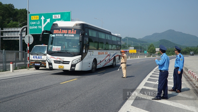 Không xử phạt xe hạng nặng đi vào cao tốc Cam Lộ-La Sơn trong 1-2 tuần đầu có quy định cấm- Ảnh 3.