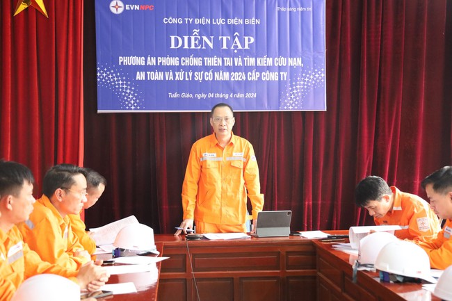 Điện lực Điện Biên: Diễn tập phòng, chống thiên tai tìm kiếm cứu nạn năm 2024

- Ảnh 1.
