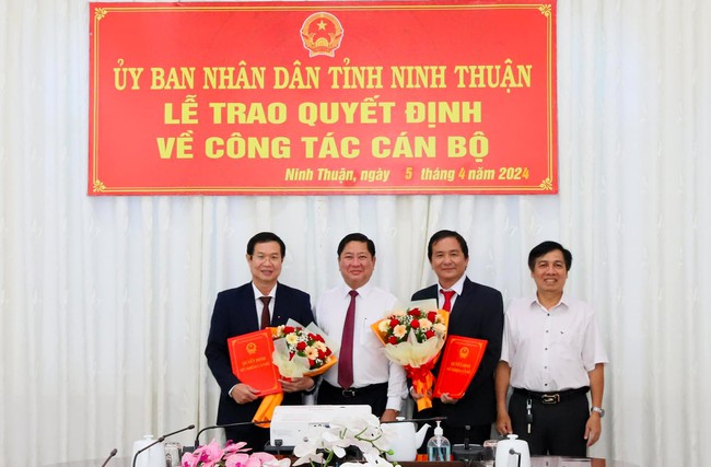 Bổ nhiệm lãnh đạo mới ở Đài Phát thanh - Truyền hình và Bệnh viện Đa khoa tỉnh Ninh Thuận- Ảnh 2.