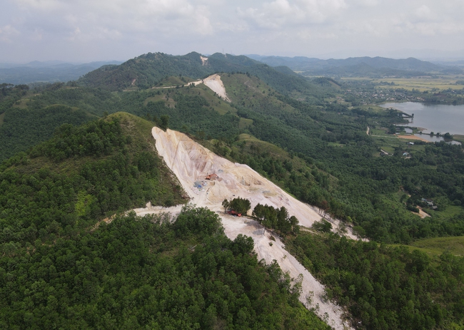 Thi công "ẩu" ở dự án 500kV Quảng Trạch – Quỳnh Lưu: UBND huyện Nam Đàn chỉ đạo “nóng”- Ảnh 2.