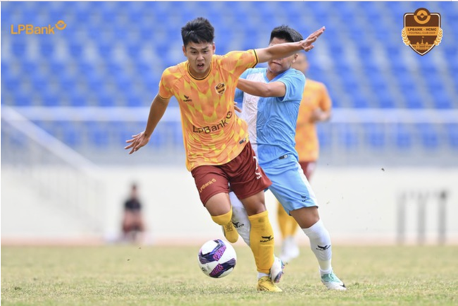 Cầu thủ Việt kiều Vincent Trọng Trí gia nhập CLB Trẻ TP.HCM- Ảnh 1.