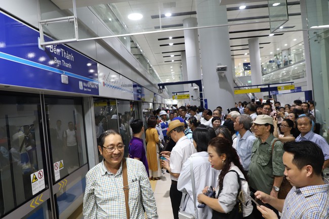 Metro số 1 lại dời đến tháng 10 mới vận hành, cuối năm Nhật Bản bàn giao toàn bộ cho TP.HCM- Ảnh 1.