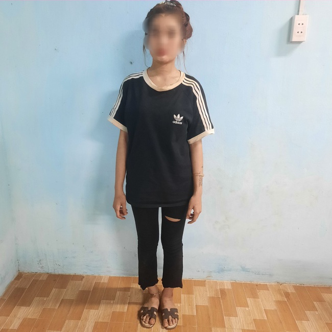 Tây Ninh: Mâu thuẫn trong việc chạy xe chiếu đèn vào mặt, thiếu nữ 15 tuổi dùng dao đâm cô gái thủng phổi- Ảnh 1.