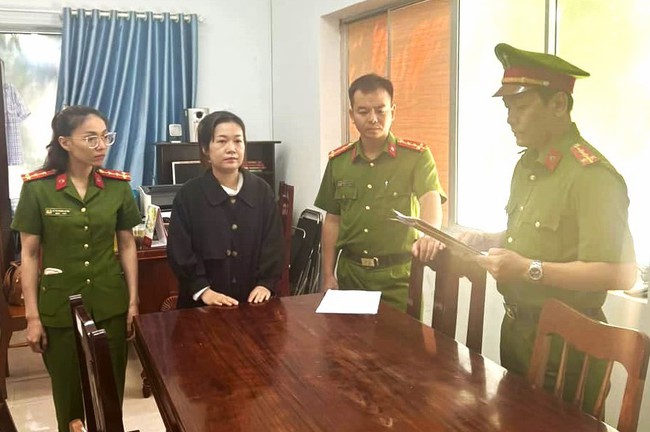 Bắt nữ giám đốc công ty chuyển phát nhanh chiếm đoạt hơn 10 tỷ đồng ở Ninh Thuận- Ảnh 1.
