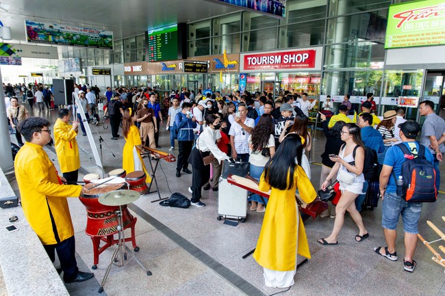 Đón gần 13.000 khách trong 4 tháng, Đà Nẵng tung ưu đãi các đoàn du lịch MICE - Ảnh 2.